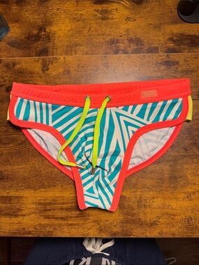 E.S. Collection: Swim Briefs